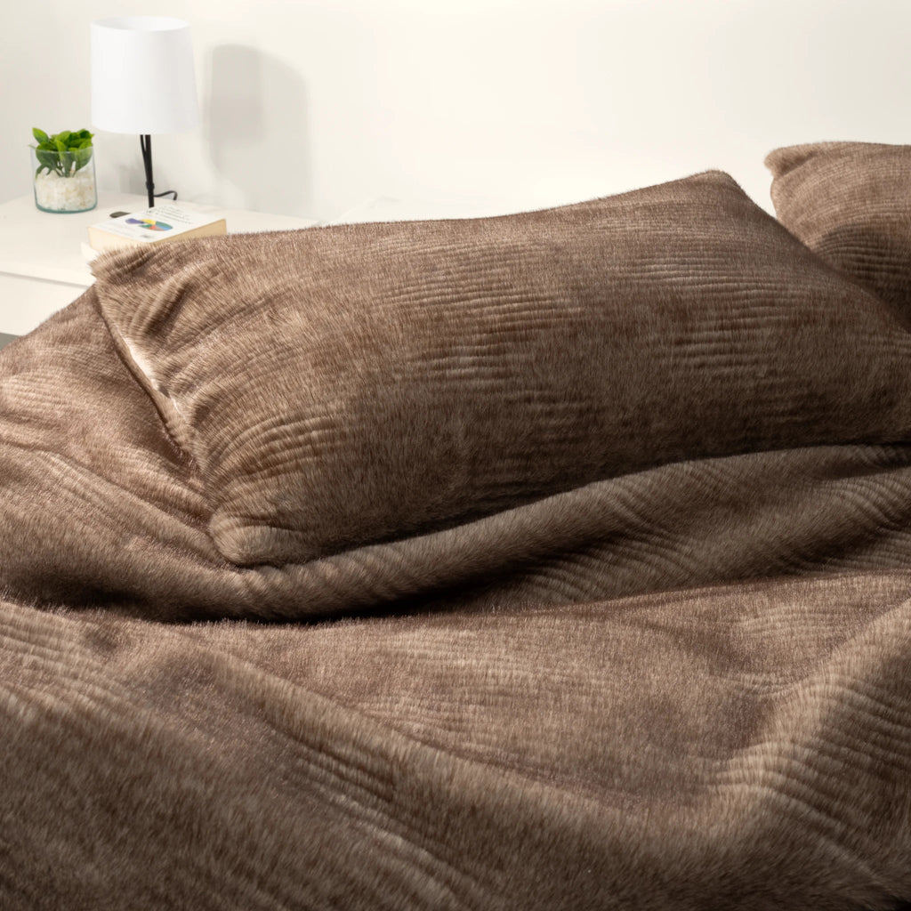 2 - in - 1 Fur Duvet Cover/Blanket Set - Elbadrawi Home