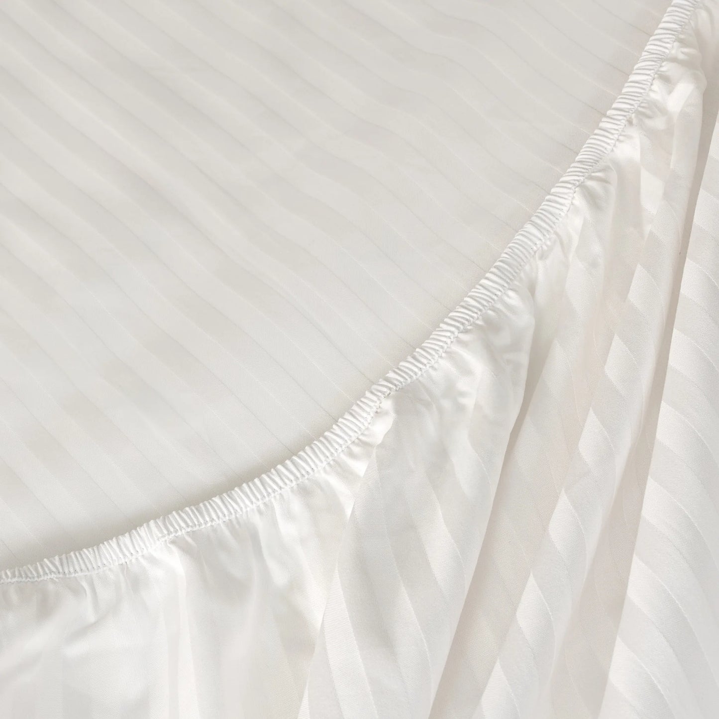 1000TC Classic Stripes Fitted Sheet Set