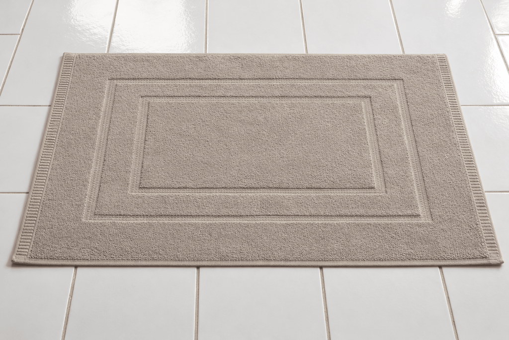 Classic Bath Mat - Elbadrawi Home