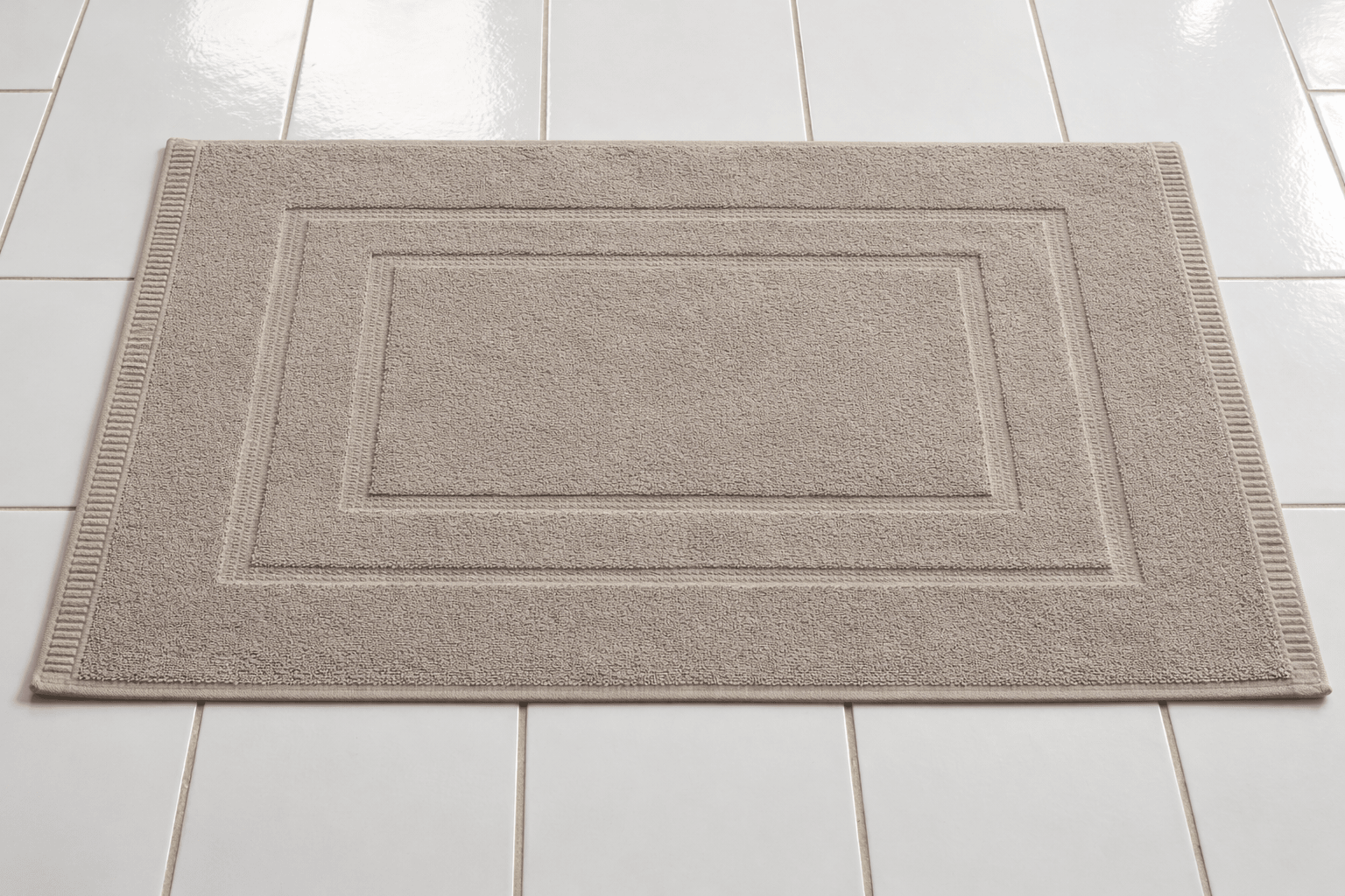 Classic Bath Mat - Elbadrawi Home