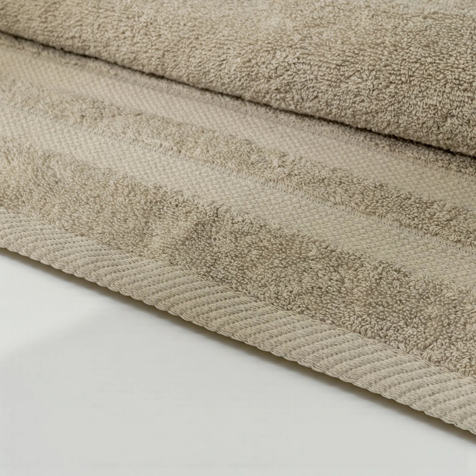 Classic Towels - Elbadrawi Home