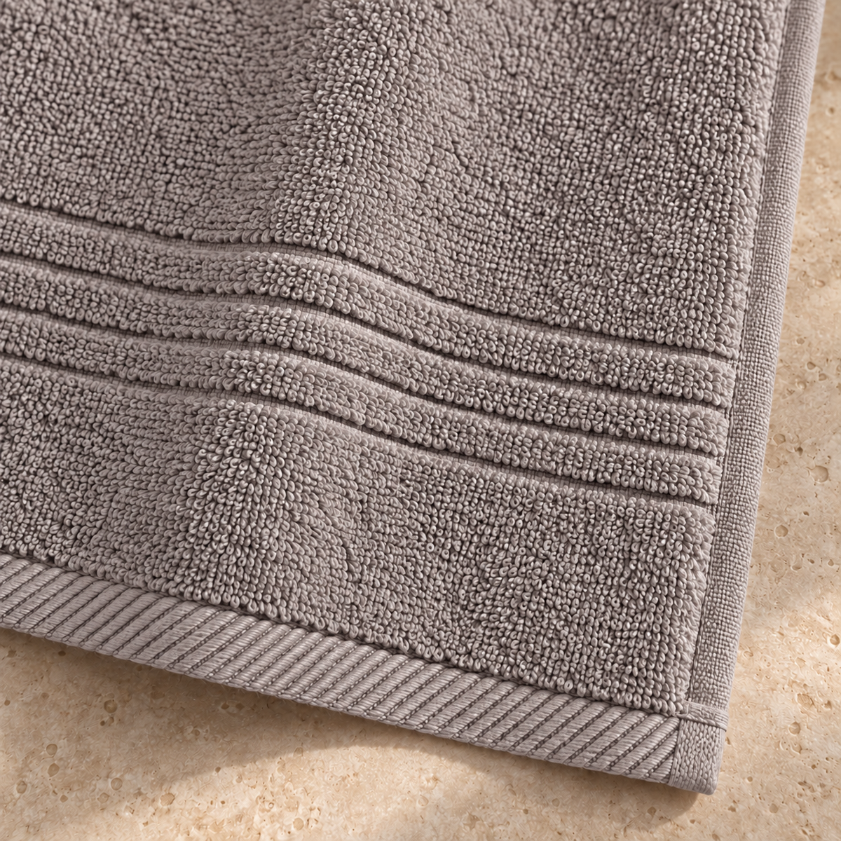 Essential 550 GSM Bath Sheet 90x160 cm in Cafe - Closeup Border