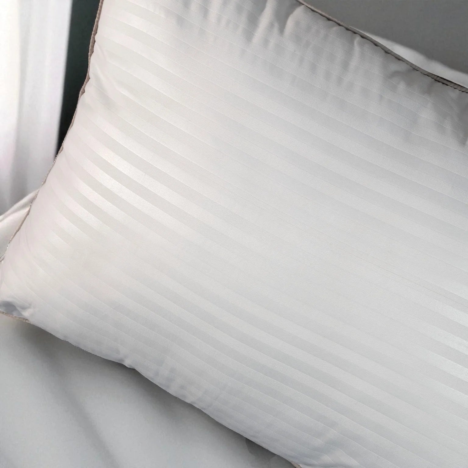 Feather Alternative Nano Pillow 1300g - Elbadrawi Home