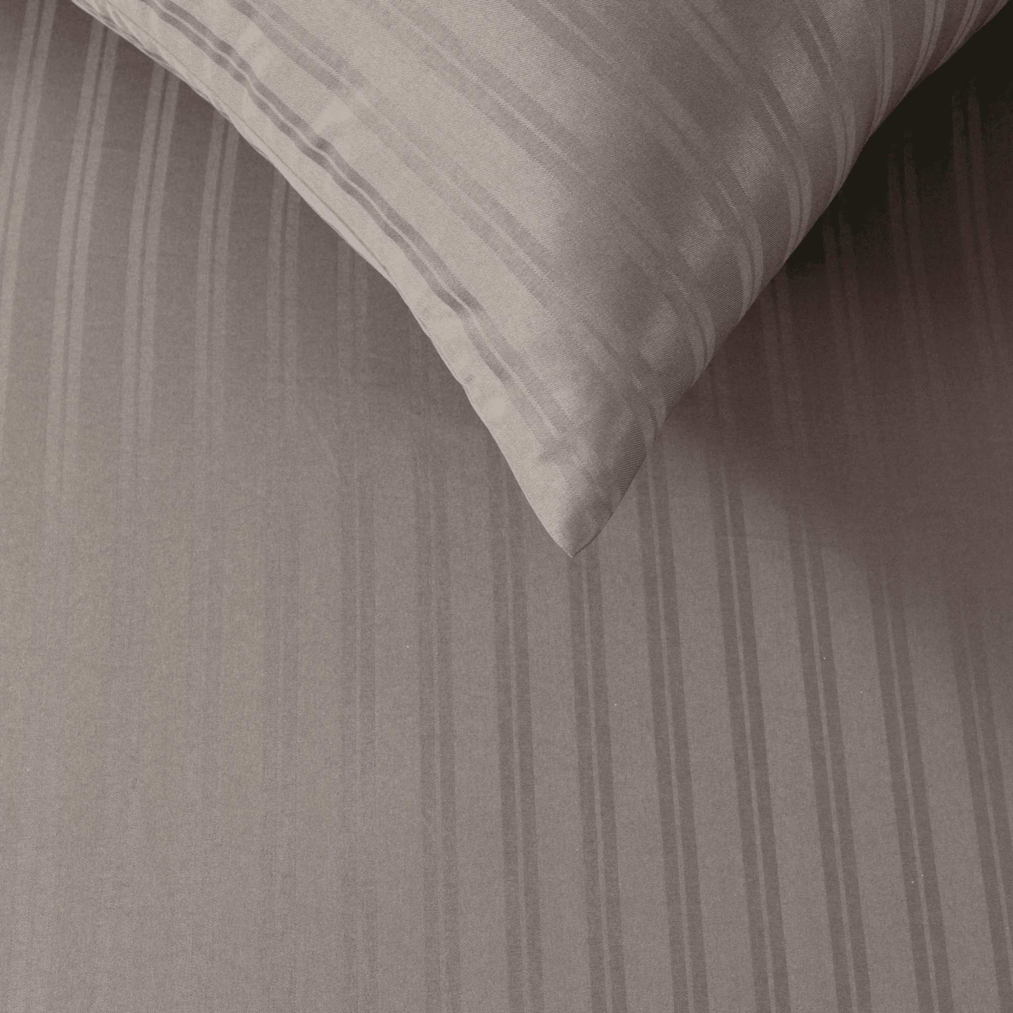 Jacquard Fitted Sheet Set 400TC (New Style Stripes) - Elbadrawi Home