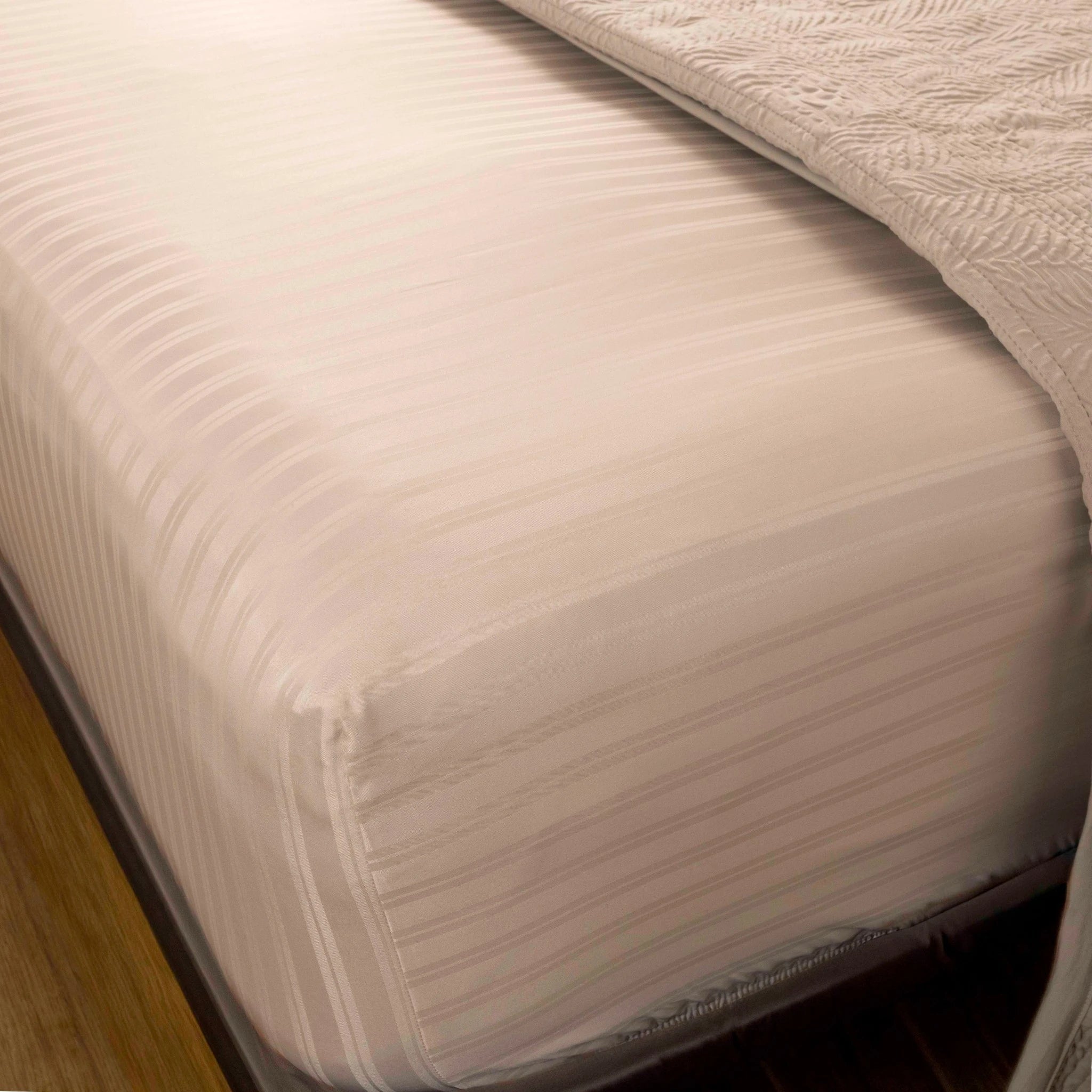 Jacquard Fitted Sheet Set 400TC (New Style Stripes) - Elbadrawi Home
