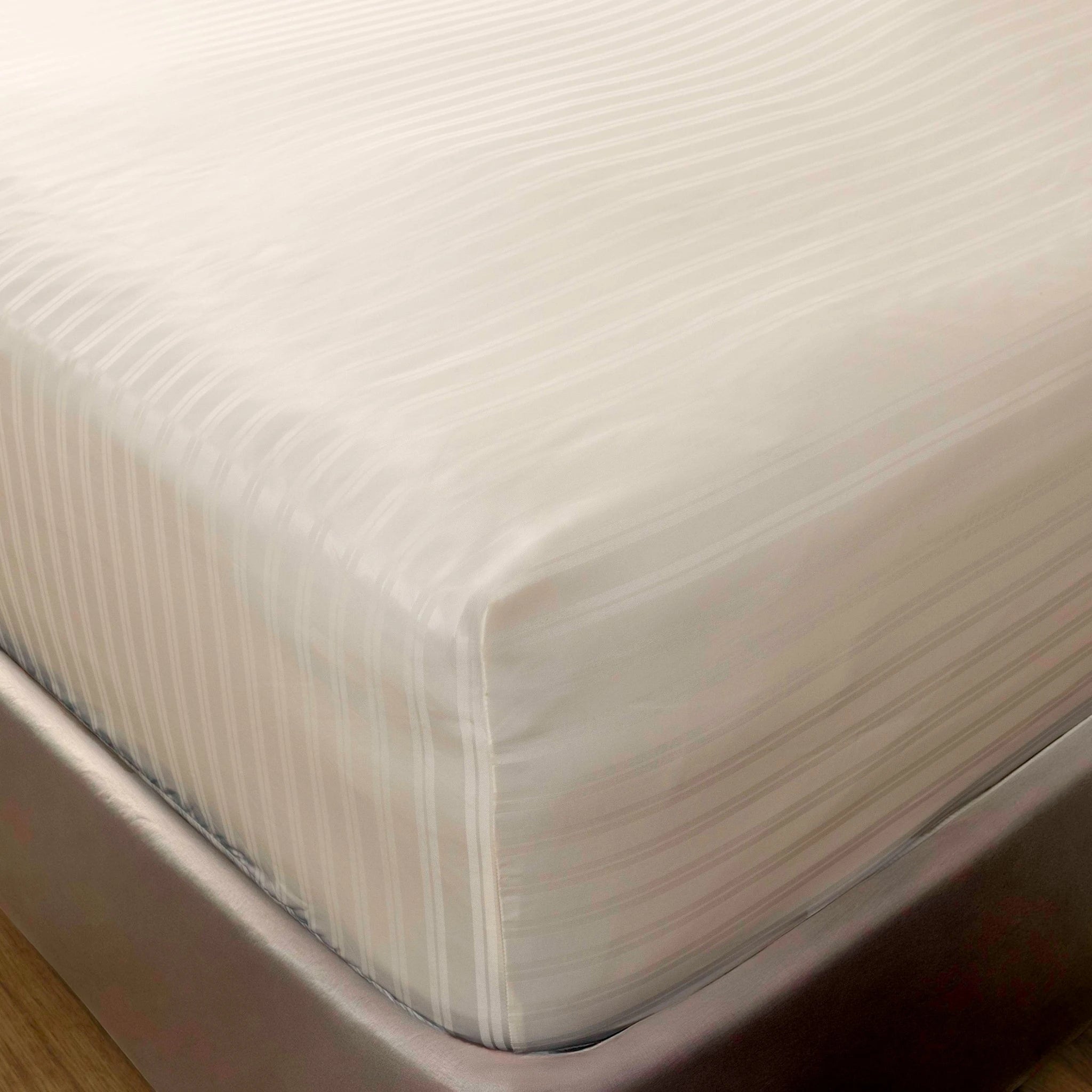 Jacquard Fitted Sheet Set 400TC (New Style Stripes) - Elbadrawi Home