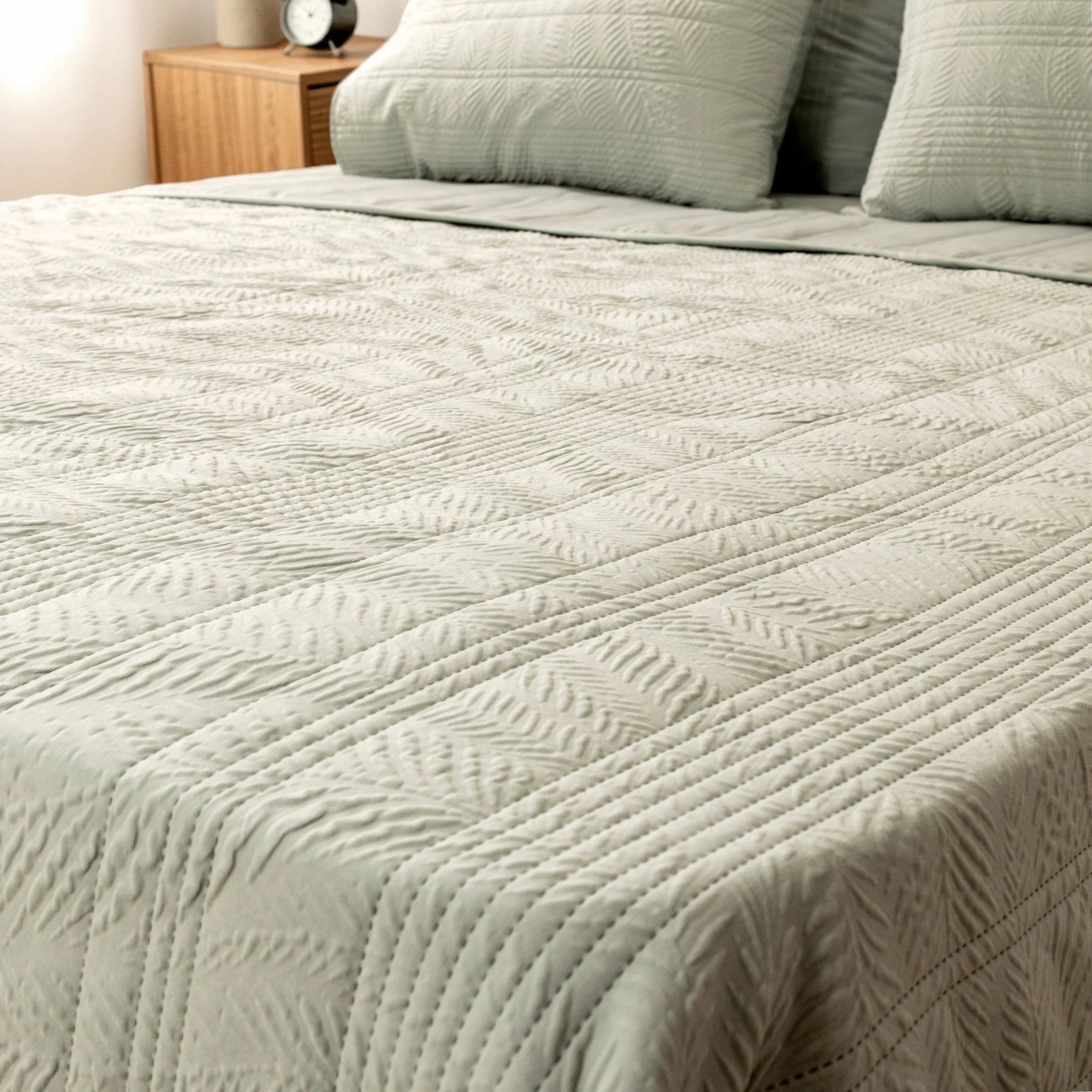 Jacquard Quilt Set - Elbadrawi Home
