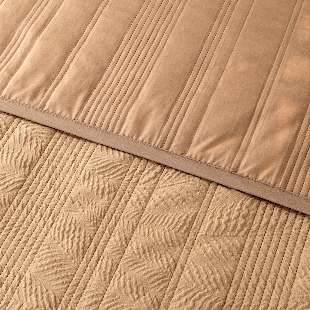 Jacquard Quilt Set - Elbadrawi Home