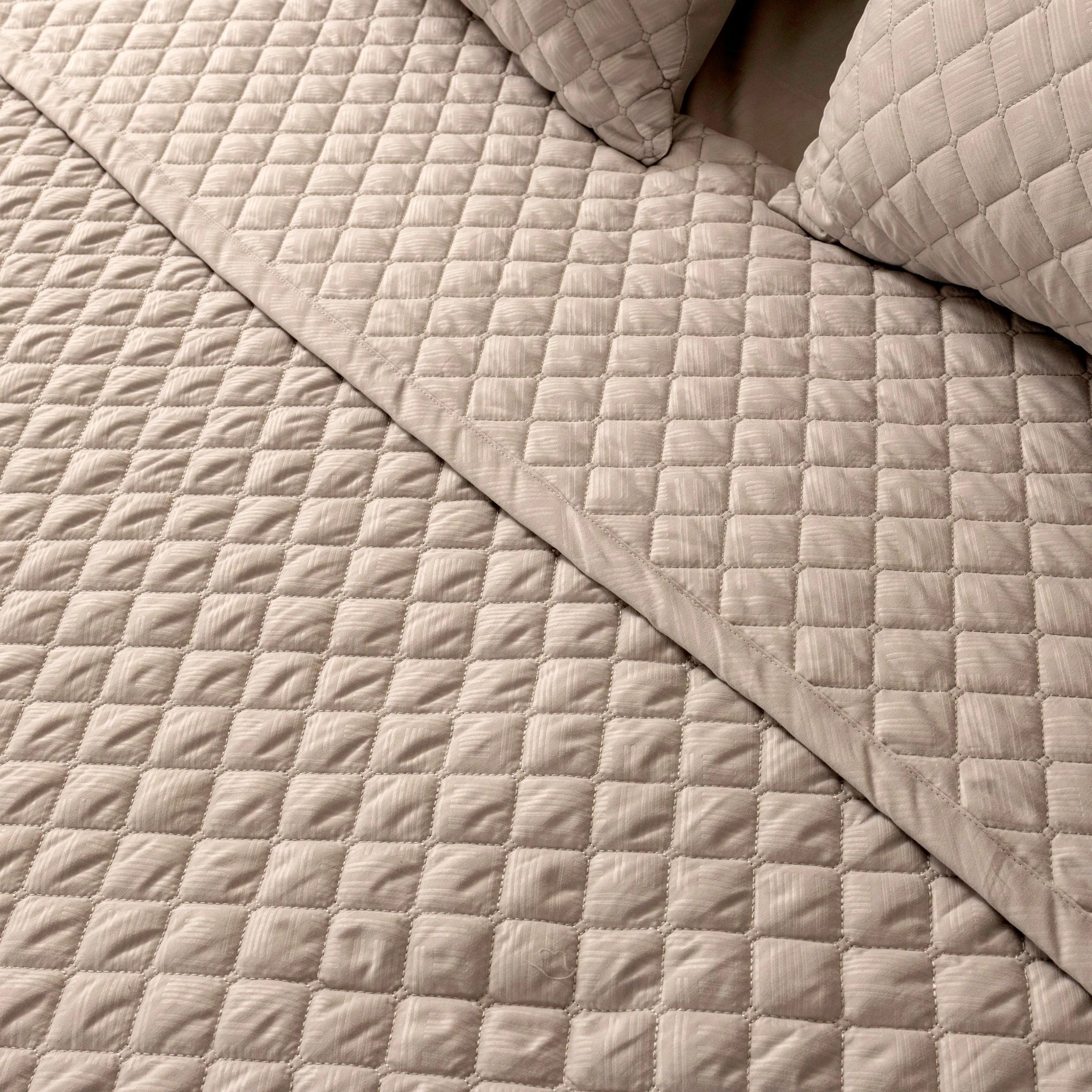 Luxury Summer Quilt Set - Elbadrawi Home
