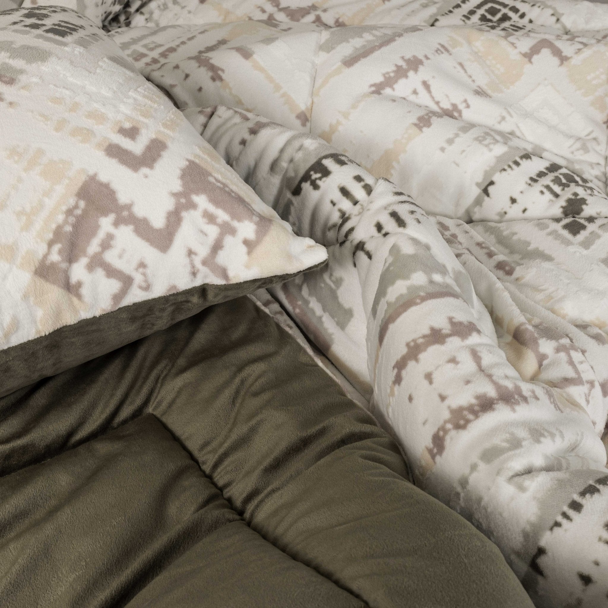 Mink Fur Double - Face Comforter Set - Elbadrawi Home