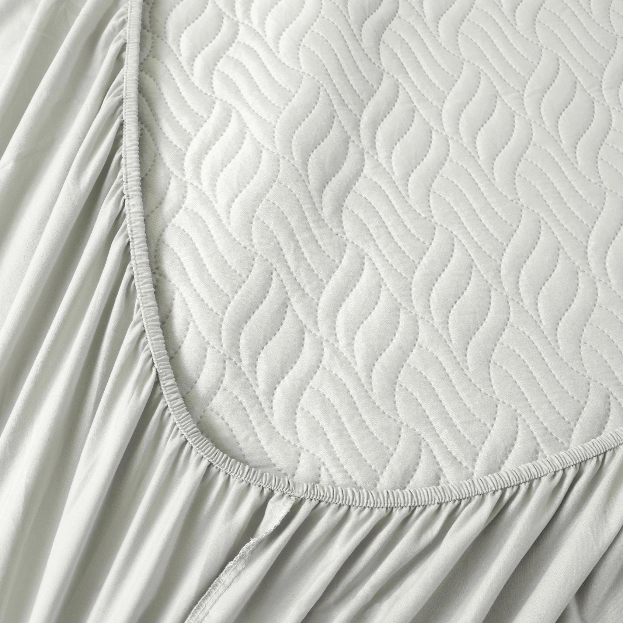 Quilted Fitted Sheet Set (Water - Resistant) - Elbadrawi Home