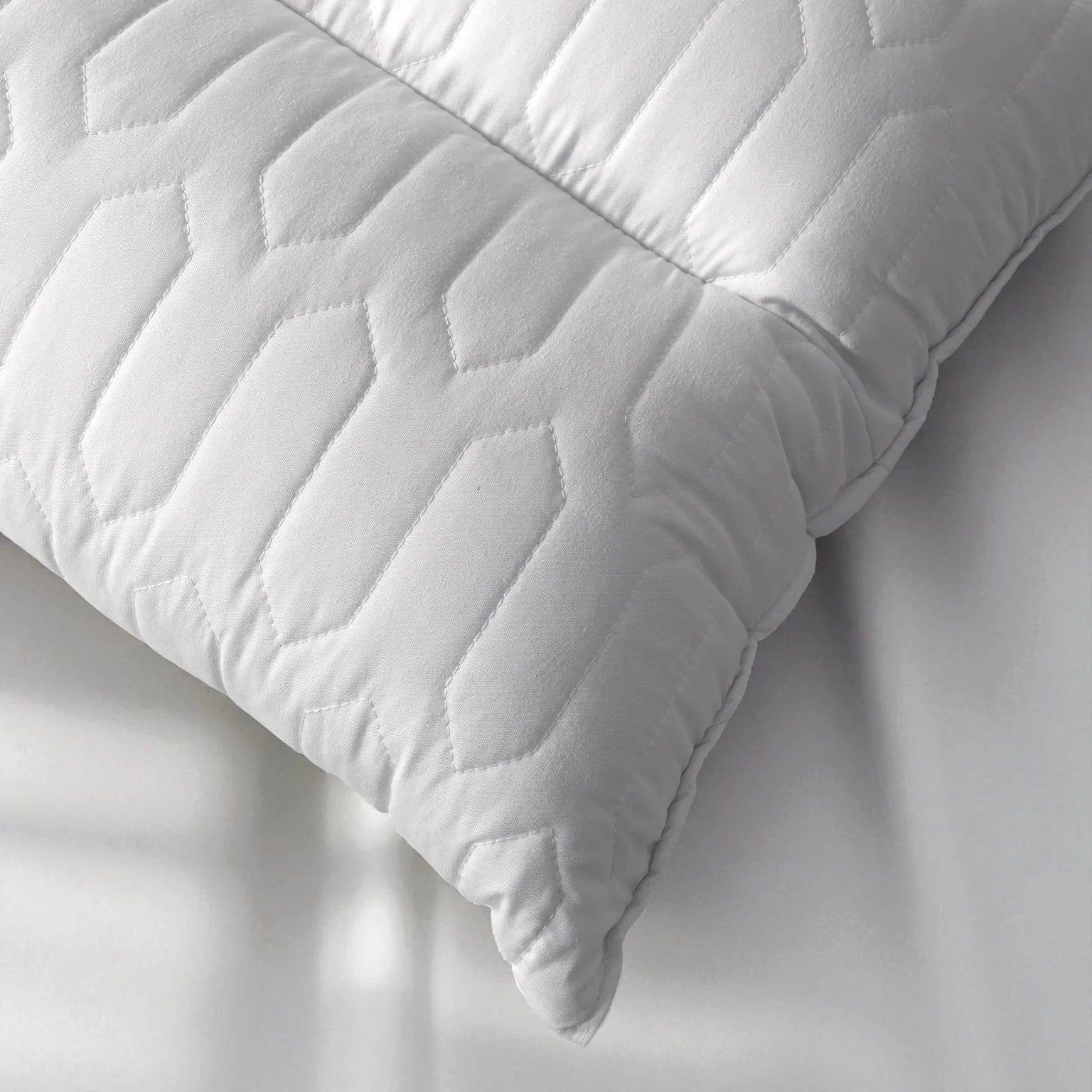 Quilted Support Pillow 1100g - Elbadrawi Home