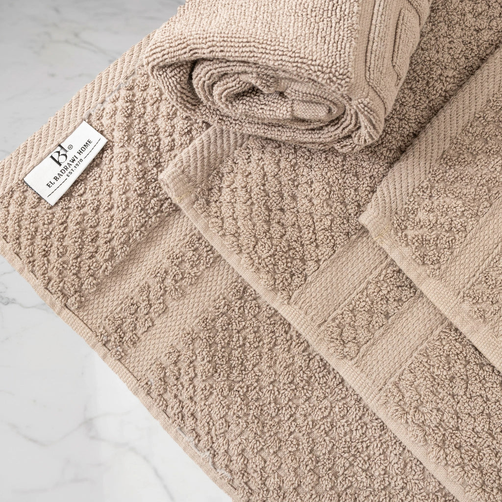 Signature Towels - Elbadrawi Home