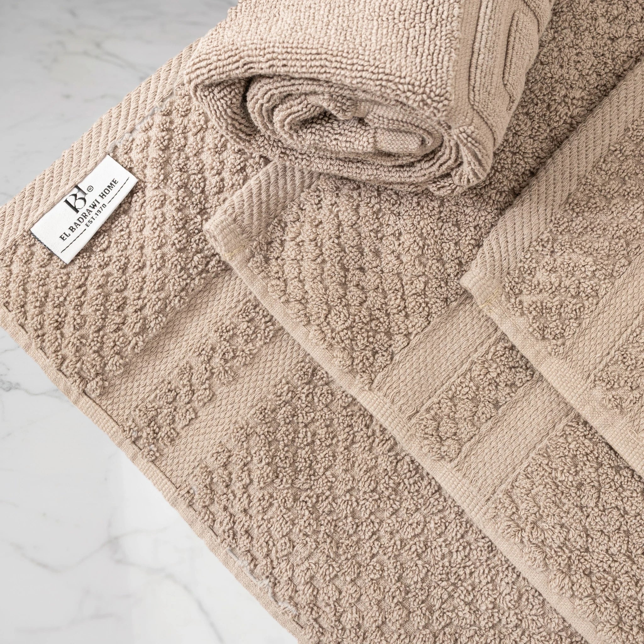 Signature Towels - Elbadrawi Home