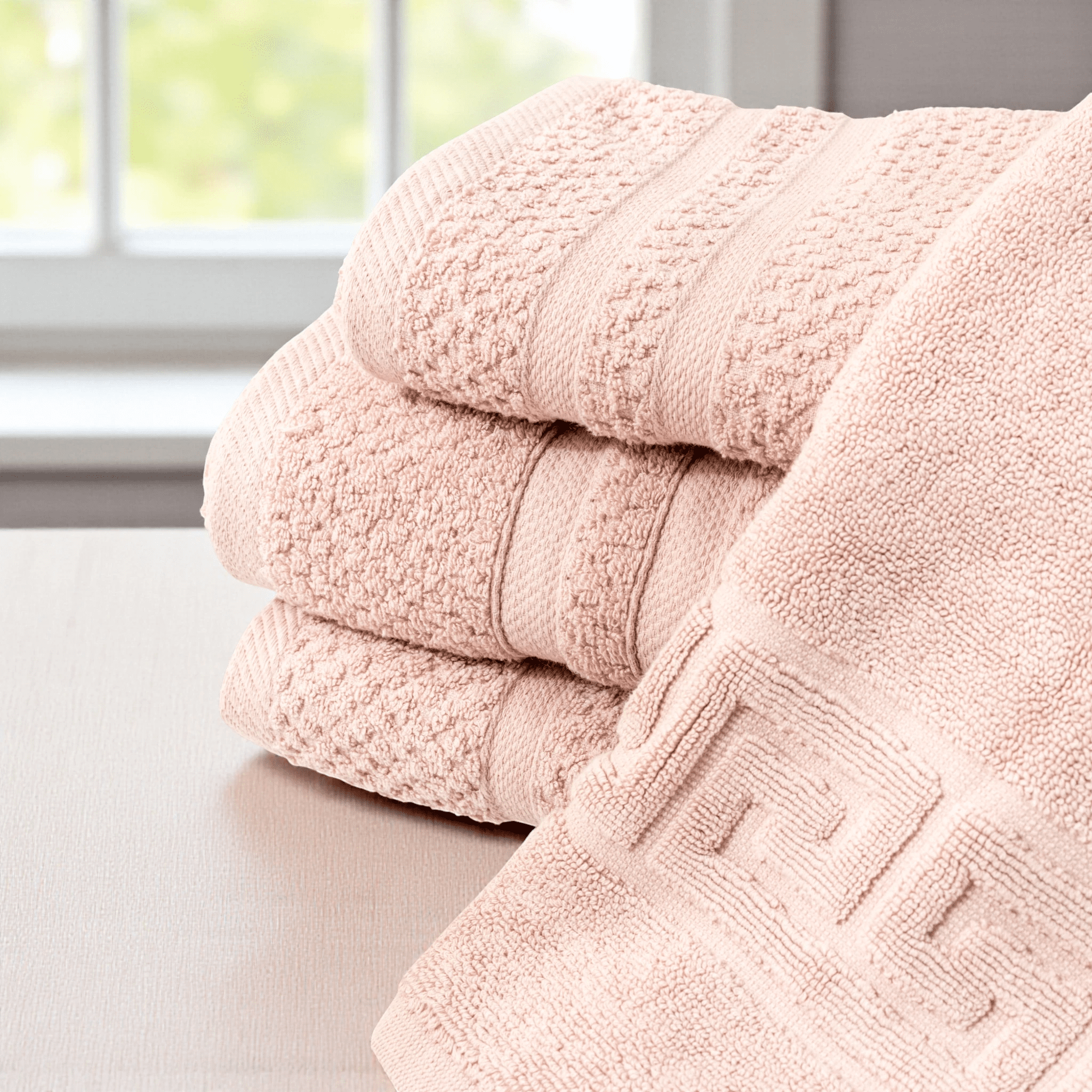 Signature Towels - Elbadrawi Home