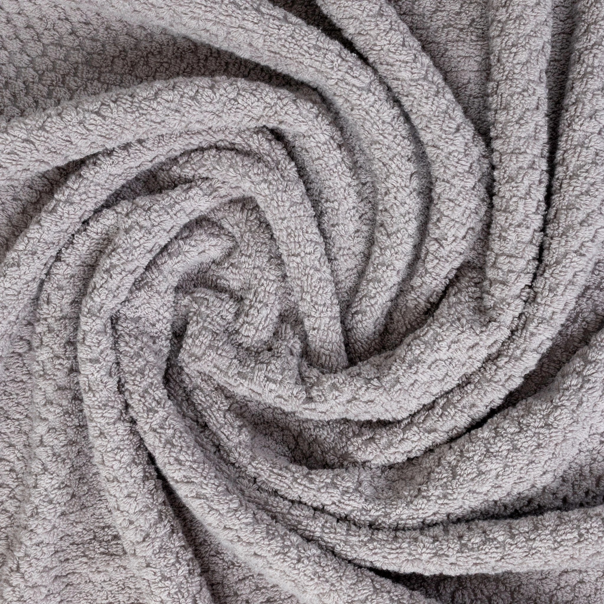 Signature Towels - Elbadrawi Home