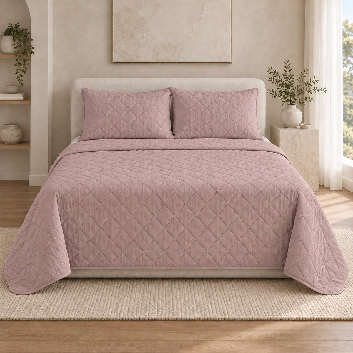 طقم كوفرتة تنسل مغسول باللون كشمير وردي — منظر أمامي في غرفة النوم